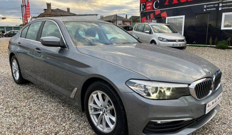BMW Serie 5 520dA lleno