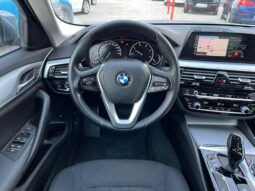 BMW Serie 5 520dA lleno