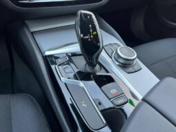 BMW Serie 5 520dA lleno
