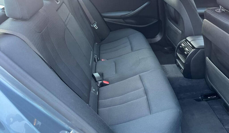 BMW Serie 5 520dA lleno