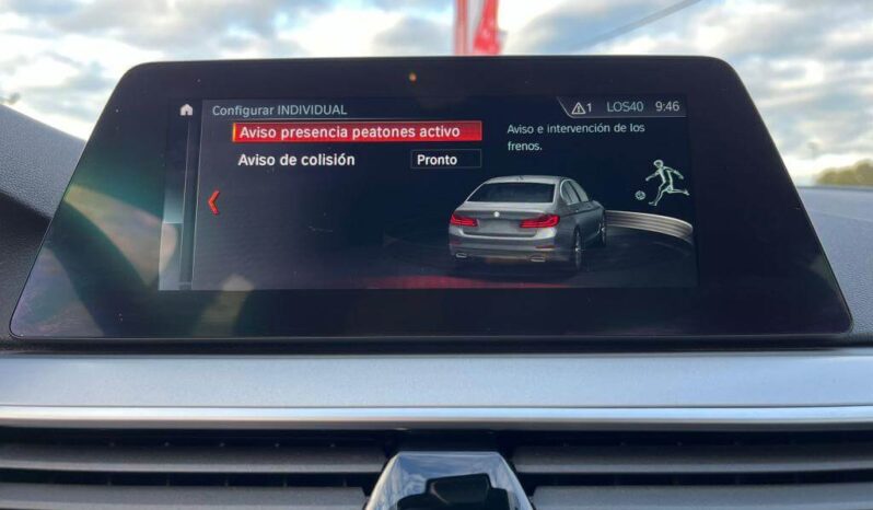 BMW Serie 5 520dA lleno