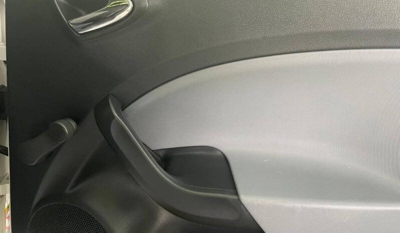 SEAT Ibiza 1.2 12v Reference lleno