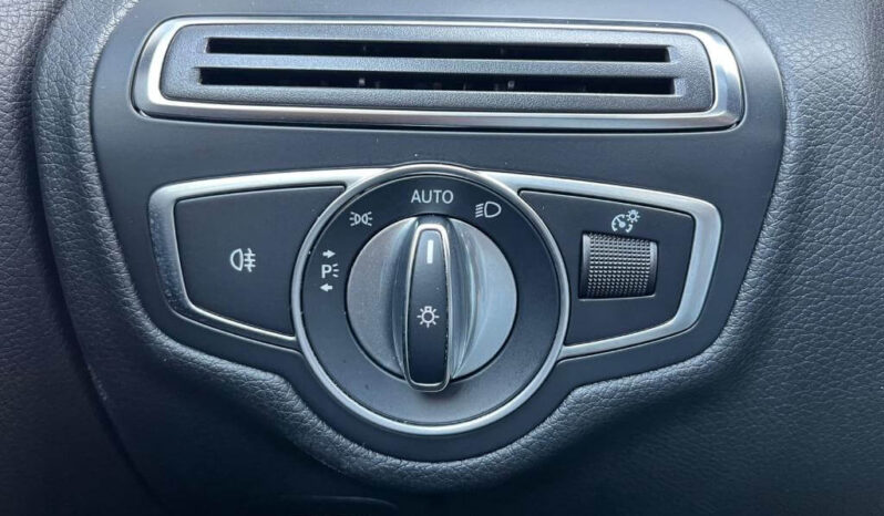 MERCEDES-BENZ Clase C C 220 d lleno