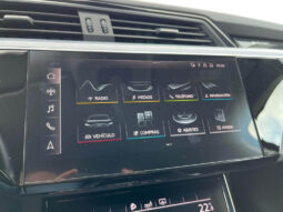 AUDI e-tron Advanced 50 quattro lleno
