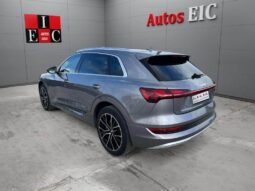 AUDI e-tron Advanced 50 quattro lleno