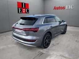 AUDI e-tron Advanced 50 quattro lleno