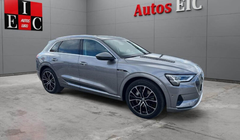 AUDI e-tron Advanced 50 quattro lleno