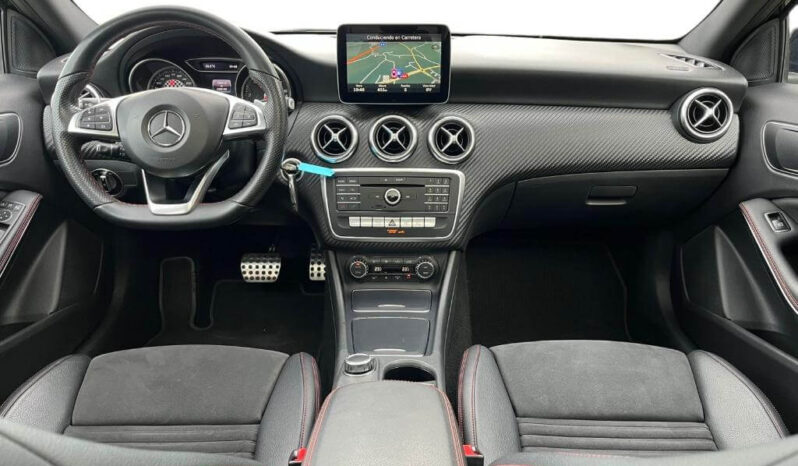 MERCEDES-BENZ Clase A A 200 d lleno