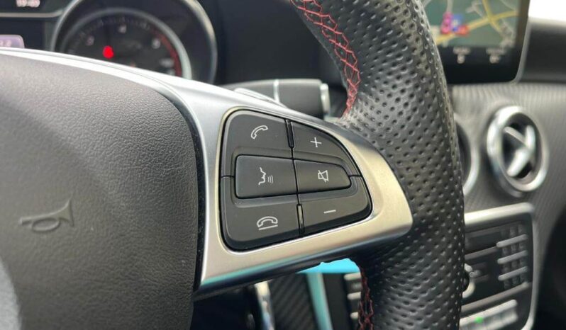 MERCEDES-BENZ Clase A A 200 d lleno