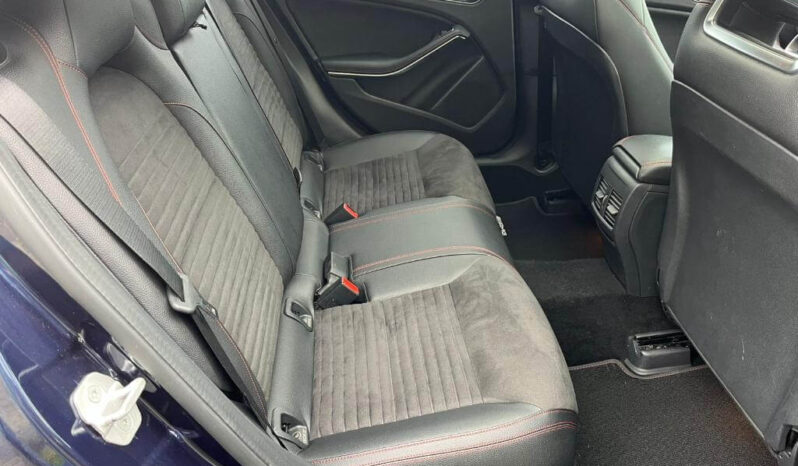 MERCEDES-BENZ Clase A A 200 d lleno