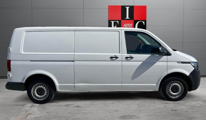 VOLKSWAGEN Transporter Furgon Largo TN 2.0 TDI lleno