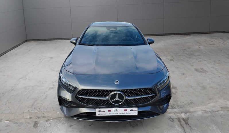 MERCEDES-BENZ Clase A A 180 d Sedan lleno