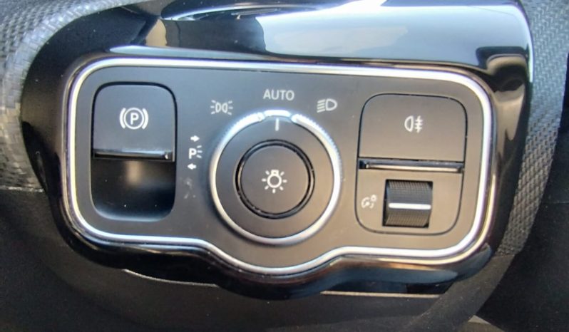 MERCEDES-BENZ Clase A A 180 d lleno