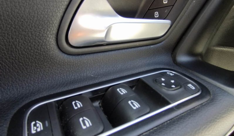 MERCEDES-BENZ Clase A A 180 d lleno