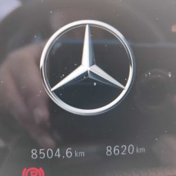 MERCEDES-BENZ Clase A A 180 d Sedan lleno