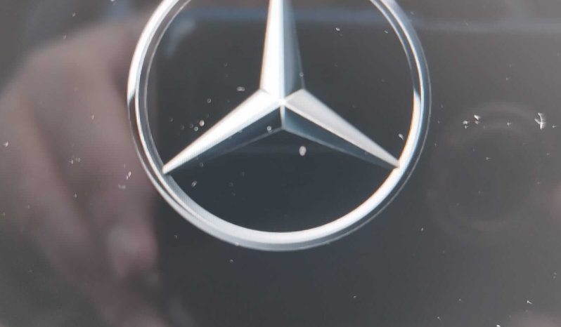 MERCEDES-BENZ Clase A A 180 d Sedan lleno
