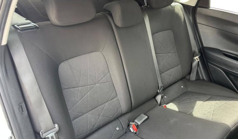HYUNDAI Bayon 1.2 MPI Maxx lleno