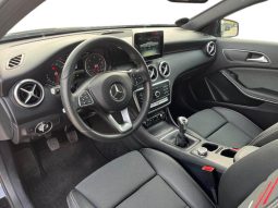 MERCEDES-BENZ Clase A A 200 d lleno