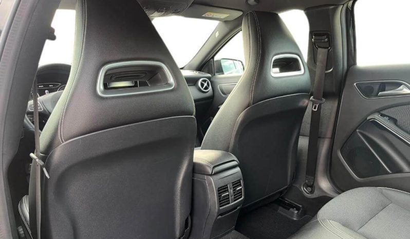 MERCEDES-BENZ Clase A A 200 d lleno