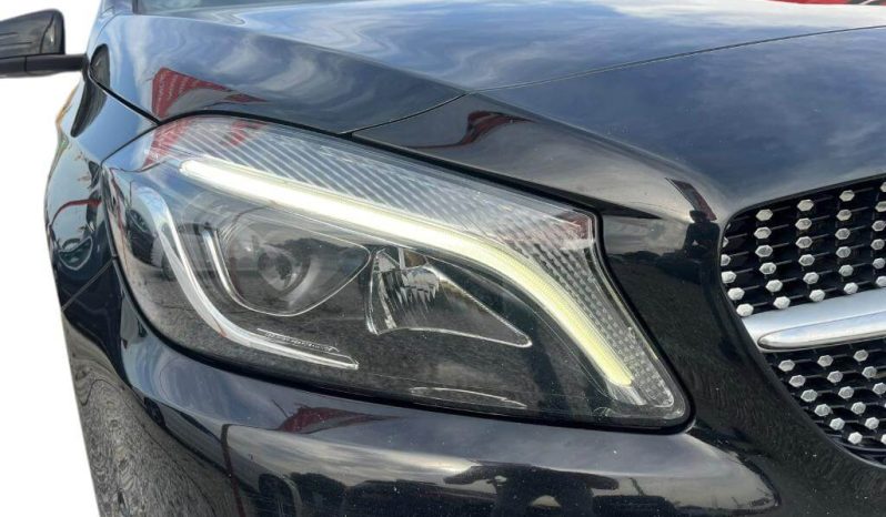 MERCEDES-BENZ Clase A A 200 d lleno