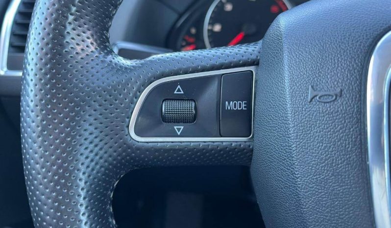 AUDI Q5 2.0 TDI quattro Advance lleno