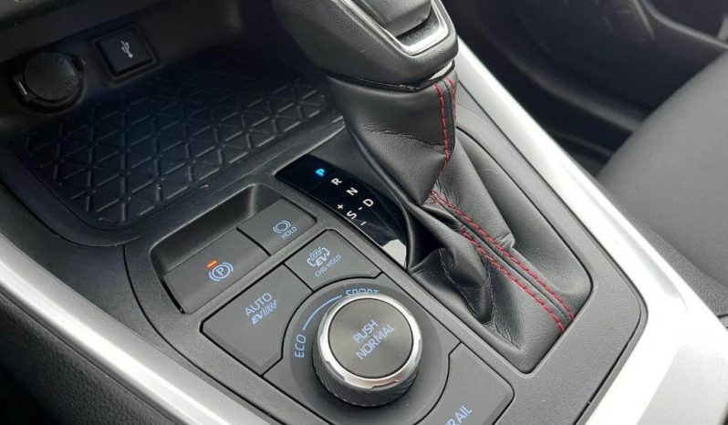 TOYOTA Rav4 2.5l PLUGIN 300PH eCVT Advance lleno
