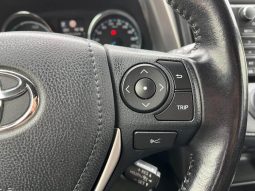 TOYOTA Rav4 2.5l hybrid 2WD Advance lleno
