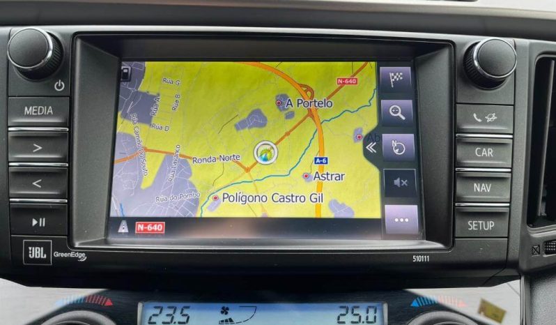 TOYOTA Rav4 2.5l hybrid 2WD Advance lleno