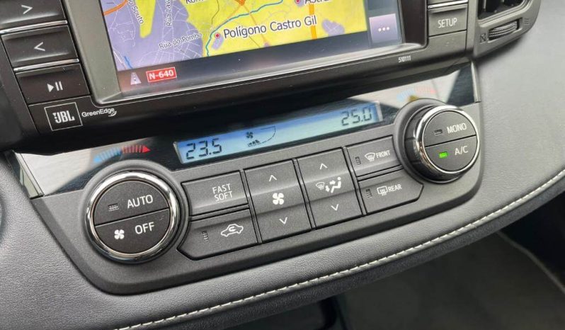 TOYOTA Rav4 2.5l hybrid 2WD Advance lleno