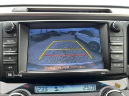 TOYOTA Rav4 2.5l hybrid 2WD Advance lleno
