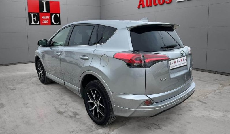 TOYOTA Rav4 2.5l hybrid 2WD Advance lleno