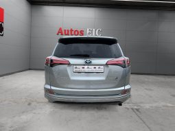 TOYOTA Rav4 2.5l hybrid 2WD Advance lleno