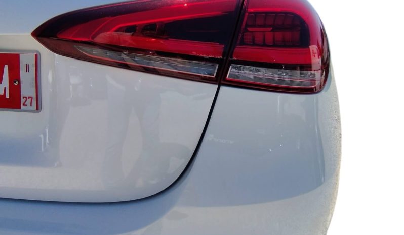 MERCEDES-BENZ Clase A A 180 d lleno