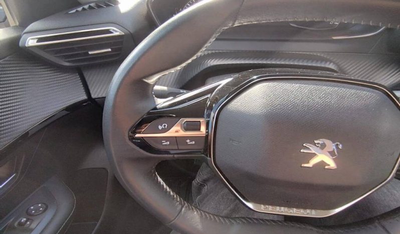 PEUGEOT 208 Allure Puretech 100 lleno