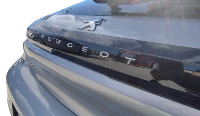 PEUGEOT 208 Allure Puretech 100 lleno