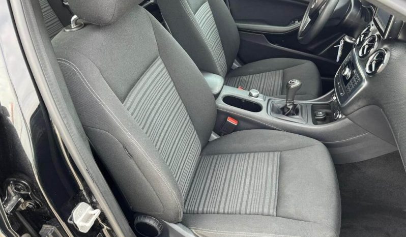 MERCEDES-BENZ Clase A A 180 d lleno