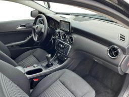 MERCEDES-BENZ Clase A A 180 d lleno