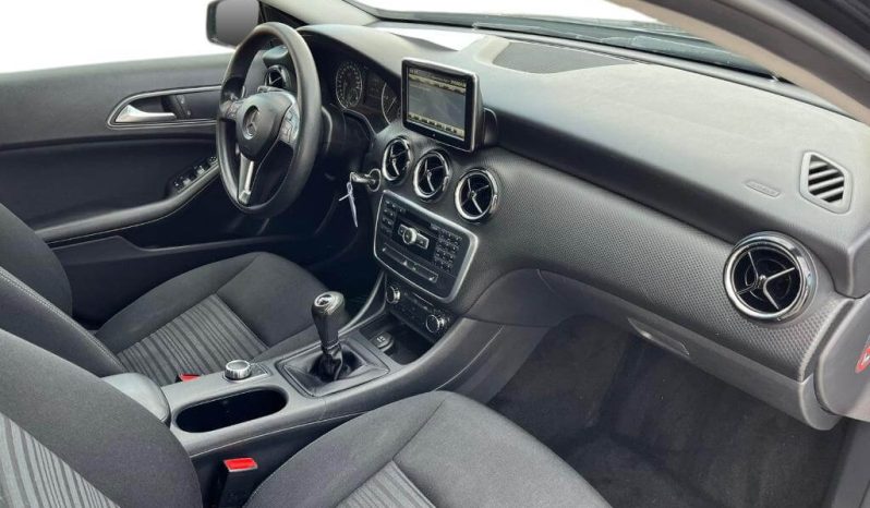 MERCEDES-BENZ Clase A A 180 d lleno