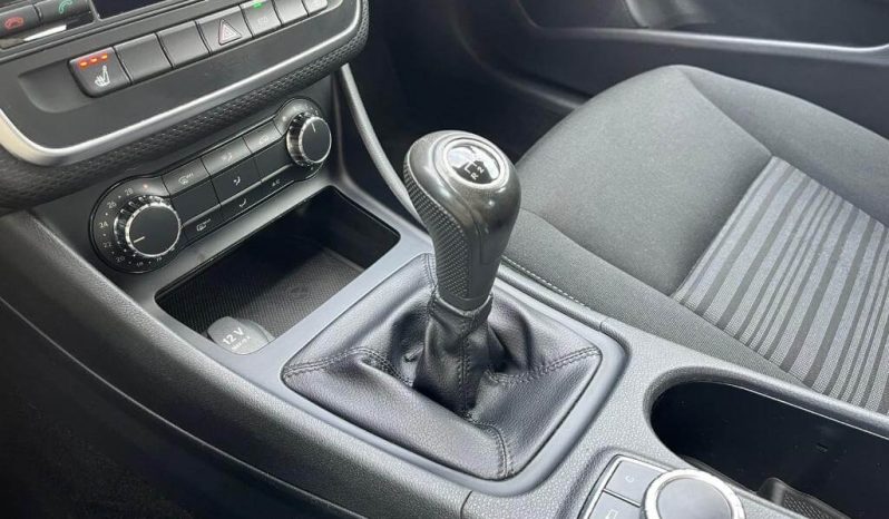 MERCEDES-BENZ Clase A A 180 d lleno