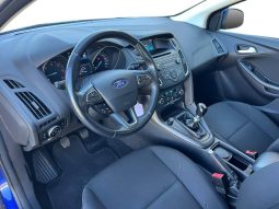 FORD Focus 1.5 Ecoblue Titanium lleno