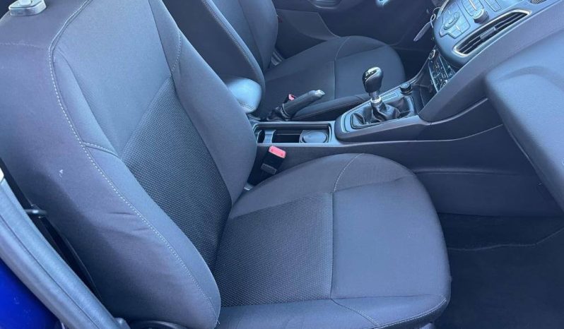 FORD Focus 1.5 Ecoblue Titanium lleno