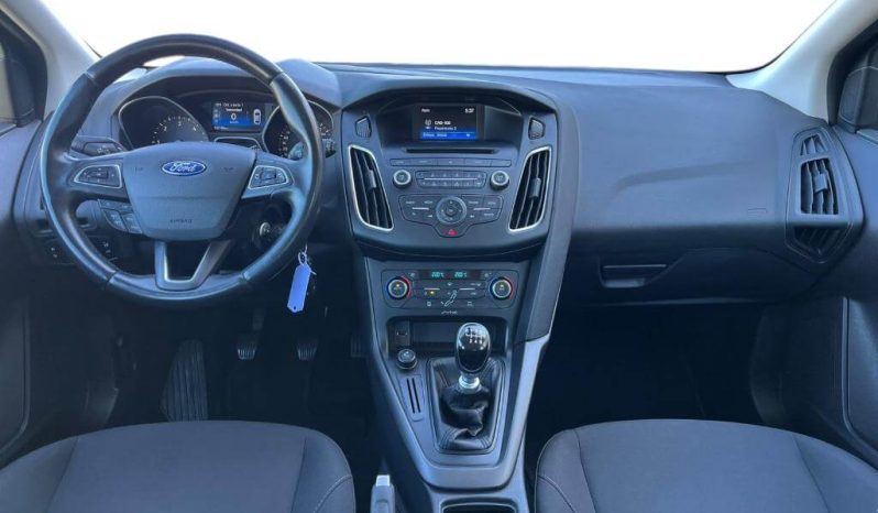 FORD Focus 1.5 Ecoblue Titanium lleno