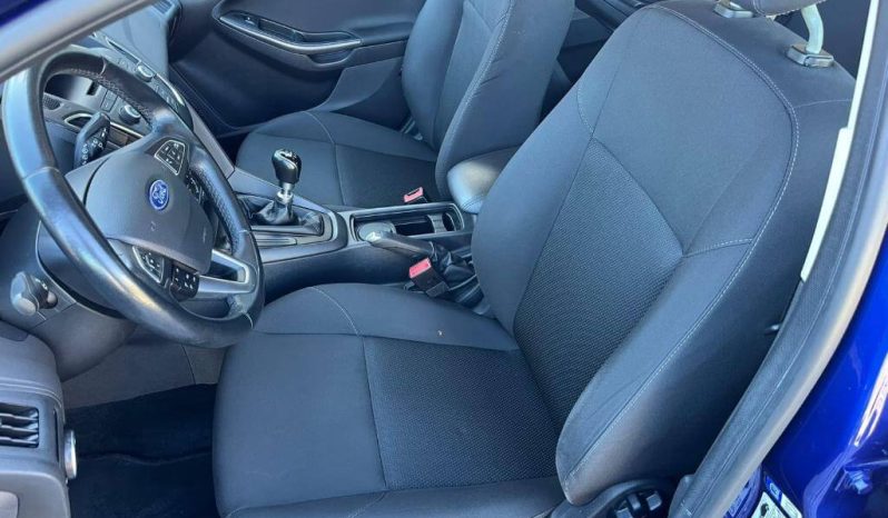 FORD Focus 1.5 Ecoblue Titanium lleno