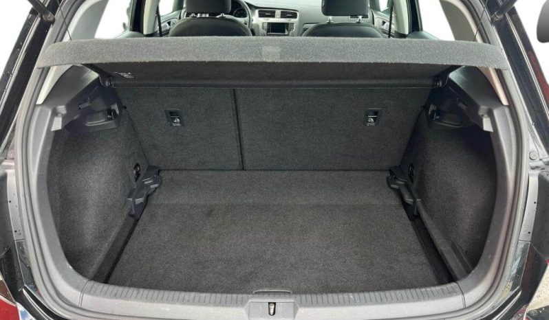 VOLKSWAGEN Golf Edition 1.2 TSI BMT lleno