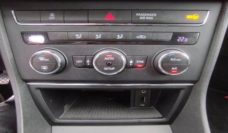SEAT León ST 1.6 TDI 2Drive StSp Xperience lleno