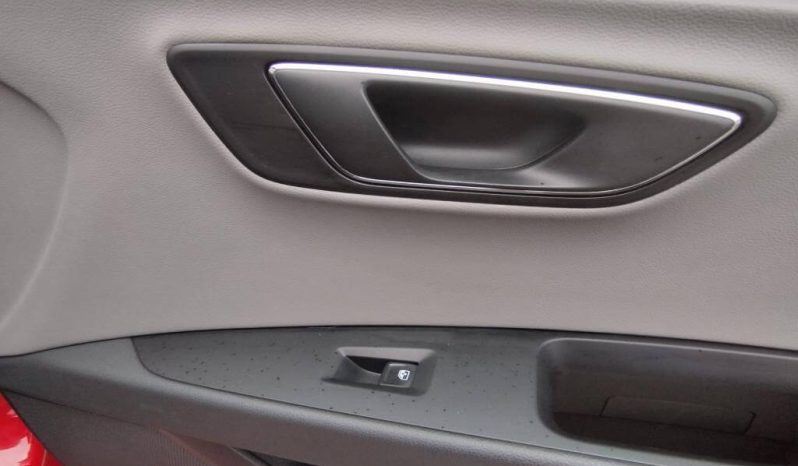 SEAT León ST 1.6 TDI 2Drive StSp Xperience lleno