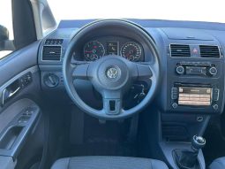 VOLKSWAGEN Touran 1.6 TDI Advance lleno