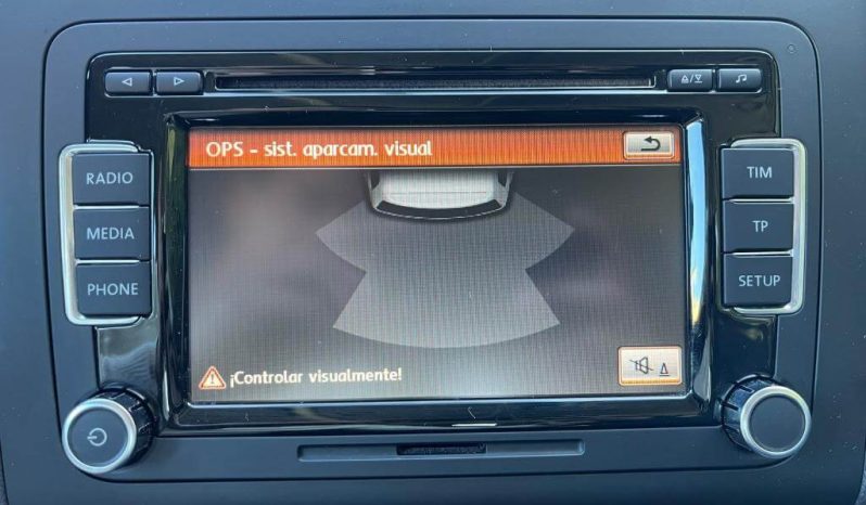 VOLKSWAGEN Touran 1.6 TDI Advance lleno