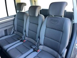 VOLKSWAGEN Touran 1.6 TDI Advance lleno