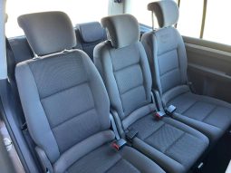 VOLKSWAGEN Touran 1.6 TDI Advance lleno